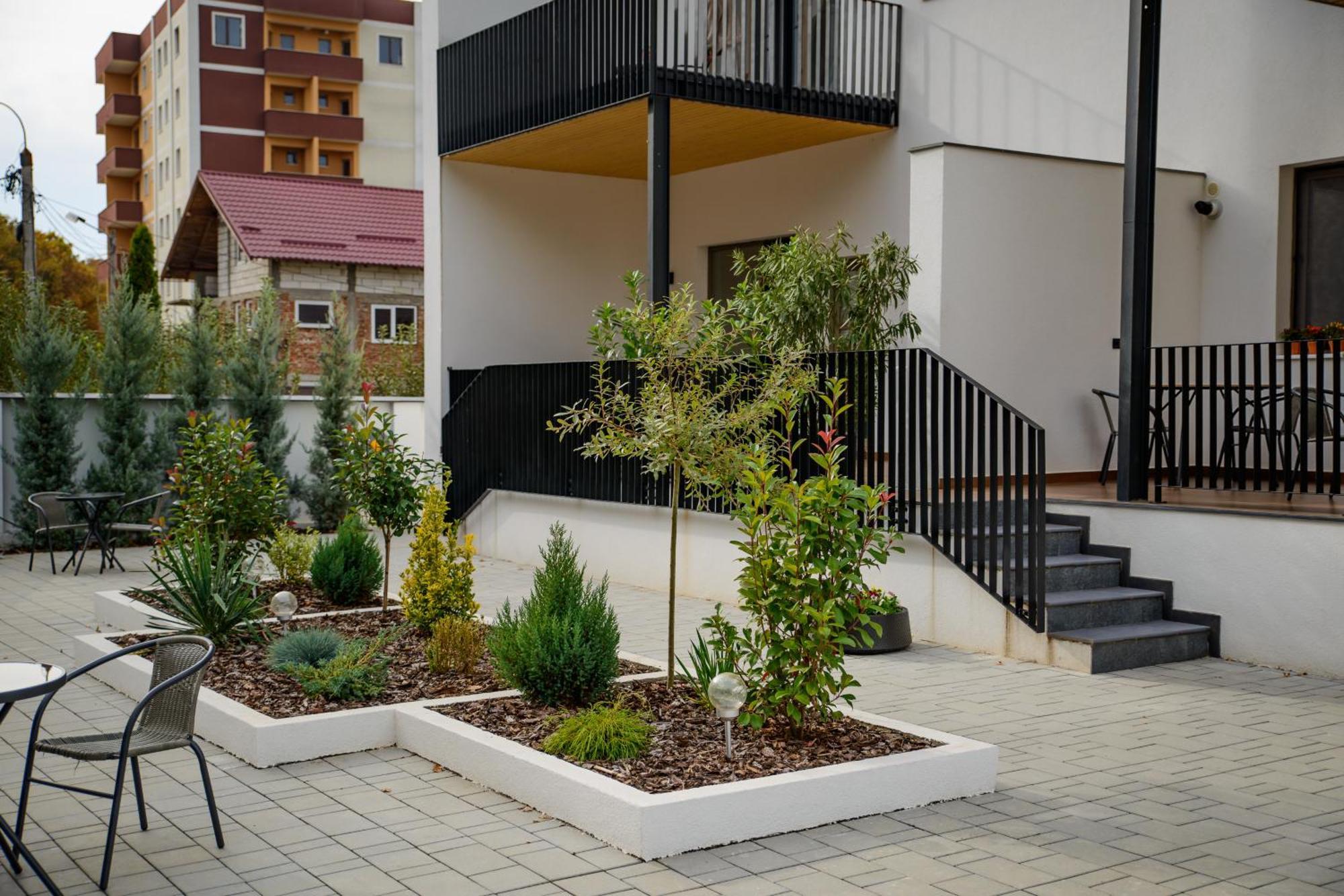 Forest Boutique Piteşti Exterior foto